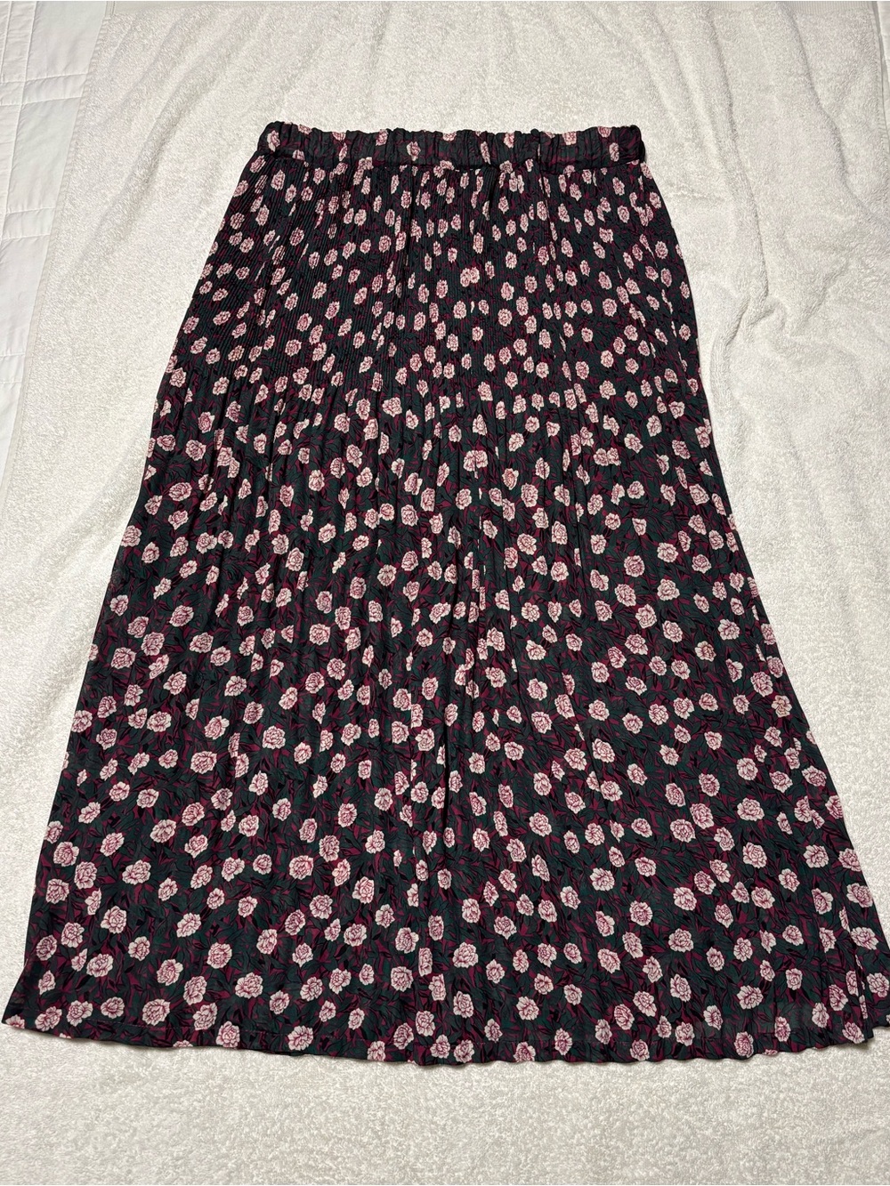Vintage 90s Sag Harbor Floral Pleated Midi Skirt